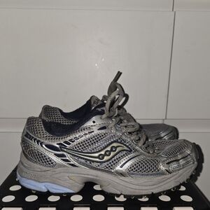 Saucony Excursion TR 2 Gray and Navy Sneakers